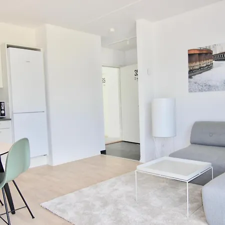 Great 1-bed Wbalcony By Harbour Apartament